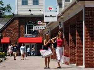 Woodbury outlets
